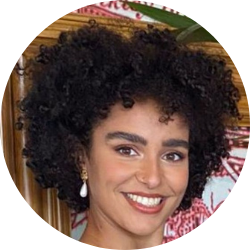 Aisha Thakker.png